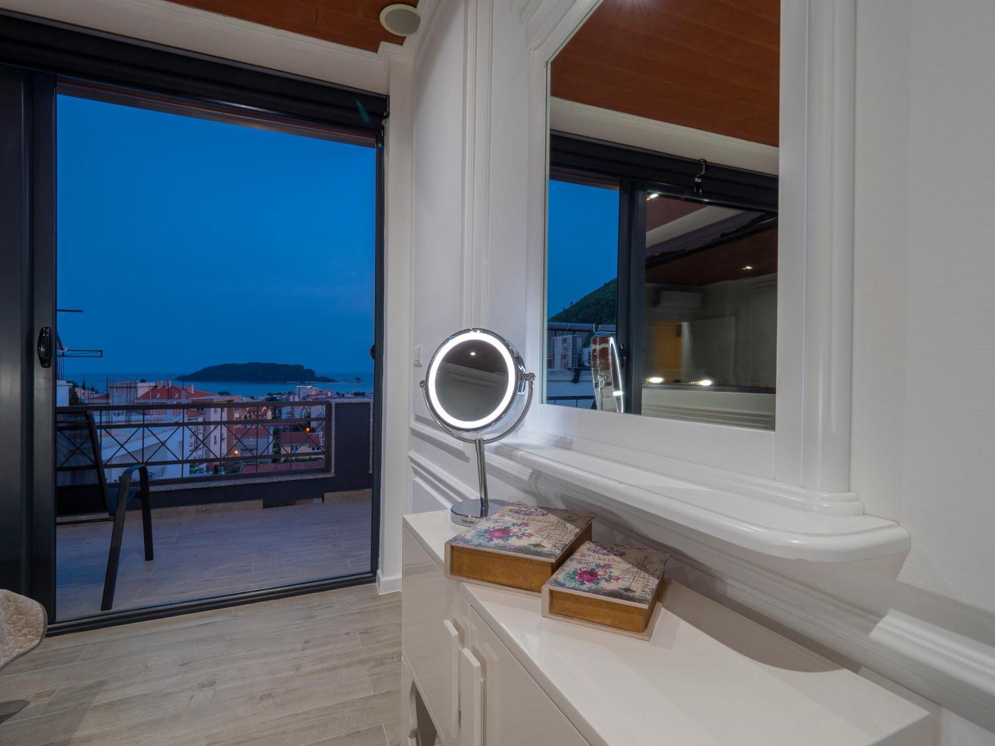 Misisuone Apartments بودفا الغرفة الصورة